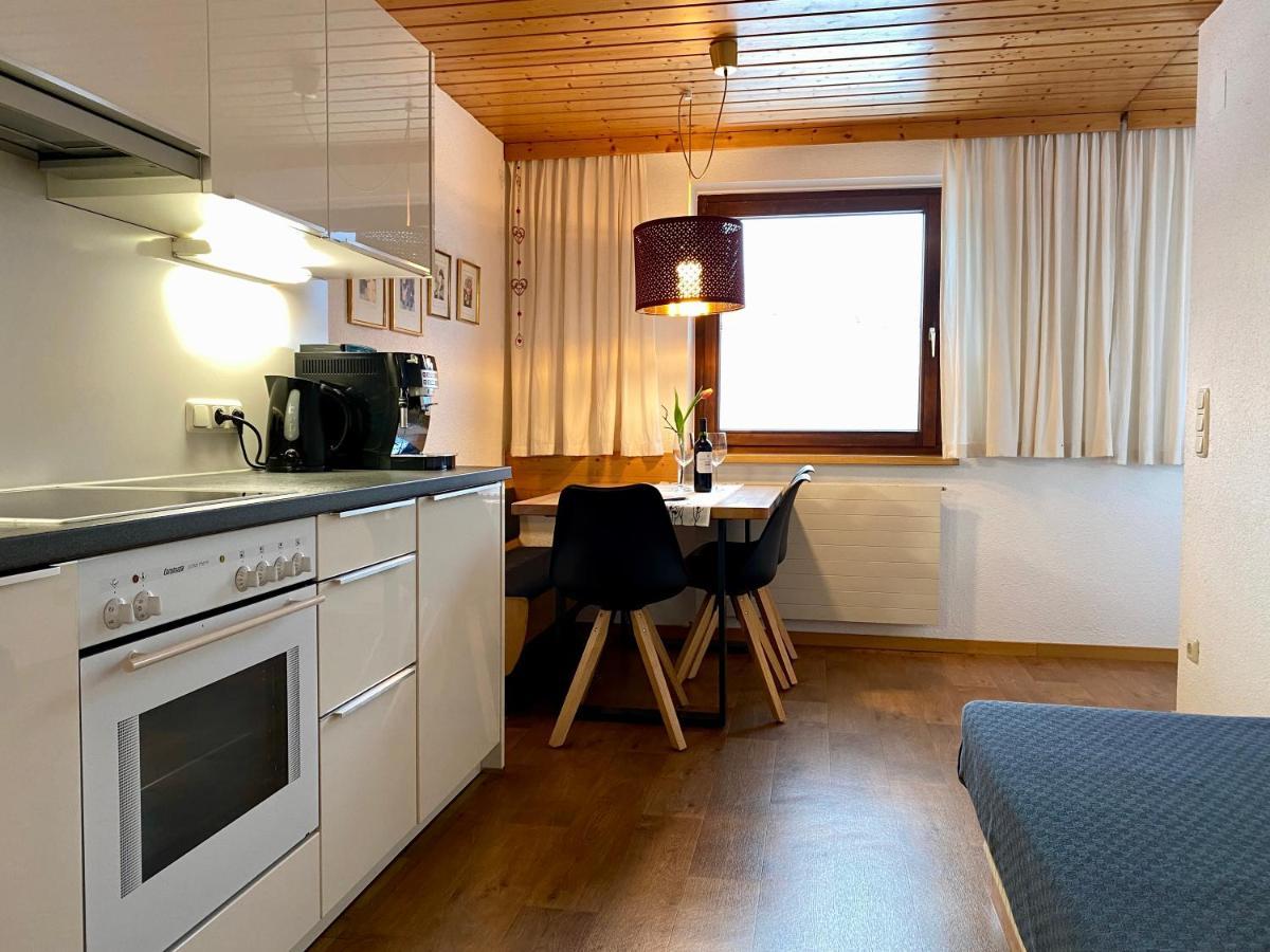 Alpenapart Montafon - Haus Engstler Schruns ภายนอก รูปภาพ